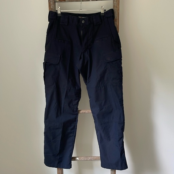 5.11 Tactical Series Stryke Pant in Navy 30/32 - Picture 1 of 8